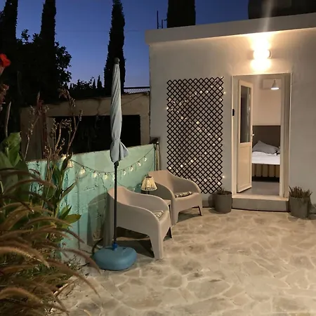 Adorable Village Retreat Deryneia * Dherinia